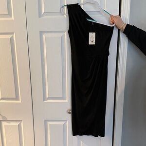 Elegant Black One-Shoulder Dress